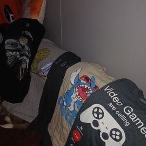 5 Shirt Bundle Graphic Short Sleeve Tee Shirtsl Bundle. All For 1 Price.